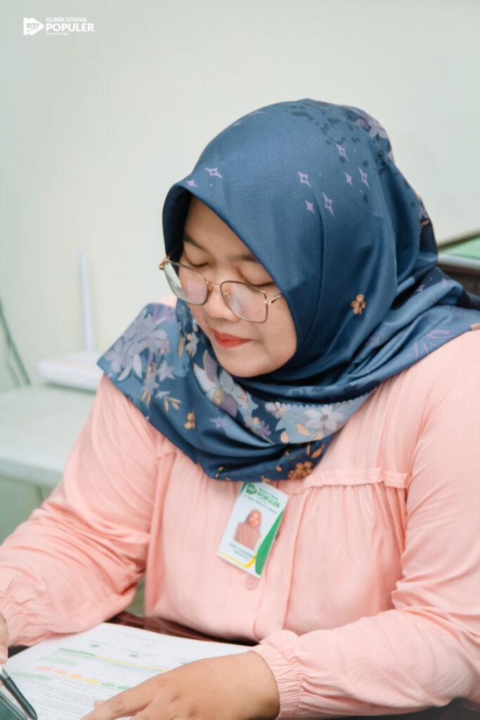 Akreditasi_Klinik Populer BM SBY-112