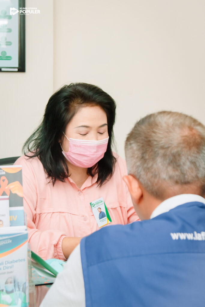 Akreditasi_Klinik Populer BM SBY-121