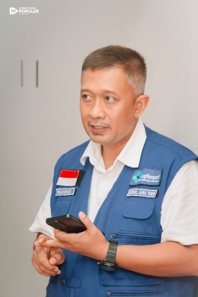 Akreditasi_Klinik Populer BM SBY-145