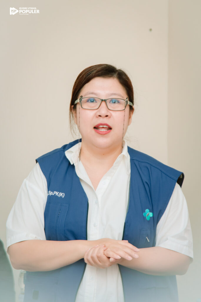 Akreditasi_Klinik Populer BM SBY-221
