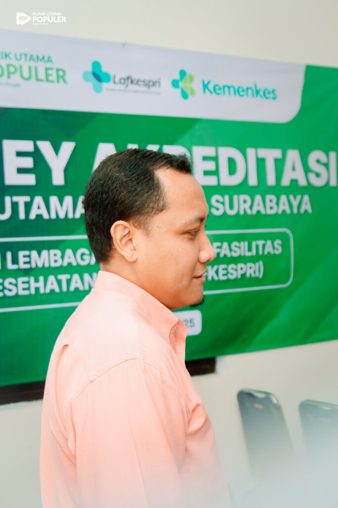 Akreditasi_Klinik Populer BM SBY-85